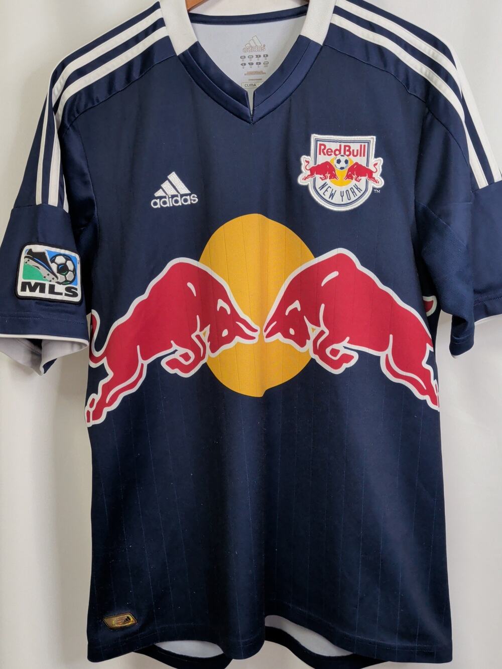 New York Red Bulls Soccer Jersey Men's Medium